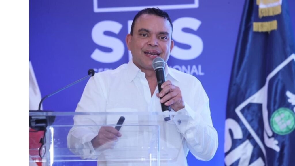 SNS reporta más de 12 millones de atenciones en los primeros 100 días de gestión de Julio César Landrón